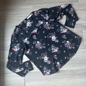 Loft Petite Black Floral Flowy Top Long Sleeves Size MP